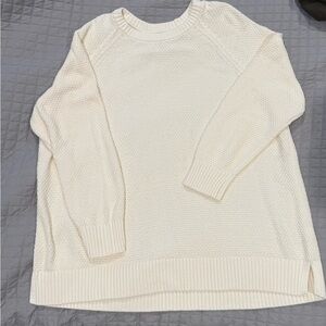 Old Navy Women's Ivory Crew Neck Sweater